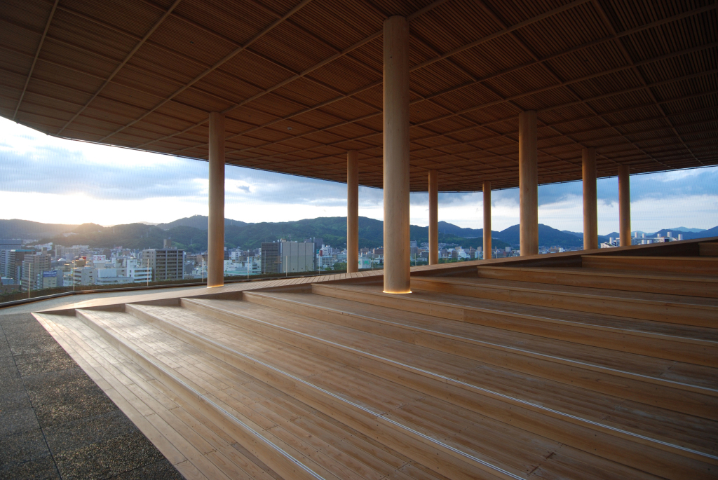 おりづるタワー（広島）